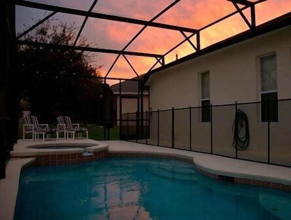 Private Pool With Spa