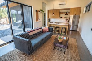 Well appointed and comfortable living room (1)