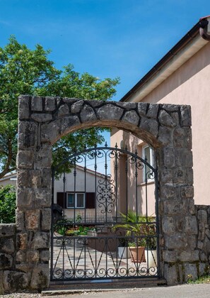 Enceinte de l’hébergement