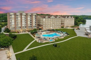 The Pointe