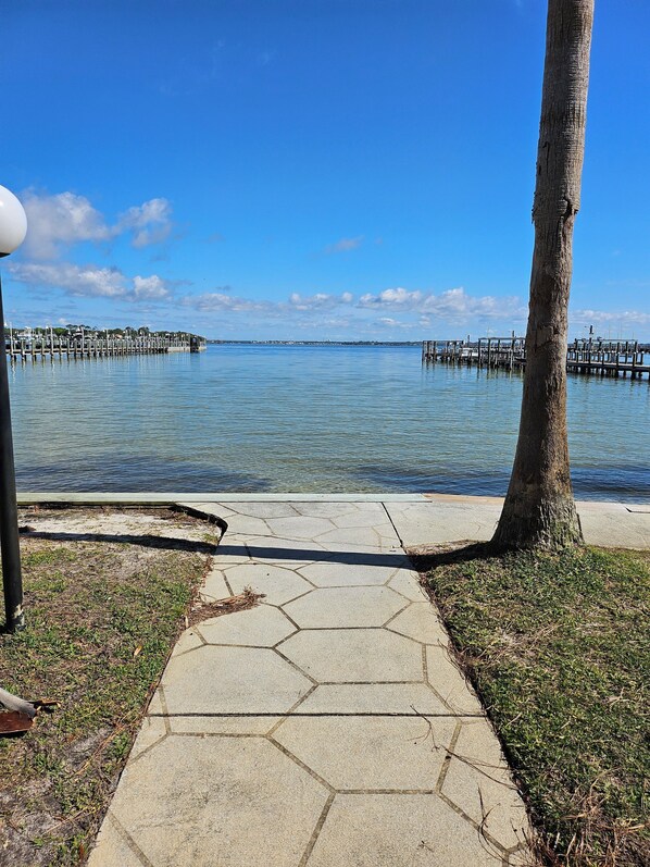Welcome to Hermitage at the Bay