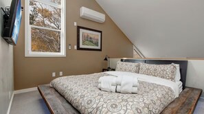 Loft primary with King bed ensuite bathroom