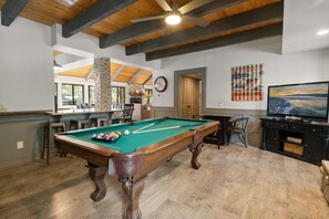 Spielezimmer
