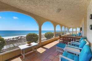 High Point South - Adorable Beachfront Vacation Rental House with Personal Beach Access and Amazing Gulf Views in Gated Community of Miramar Beach, Florida - Bliss Beach Rentals