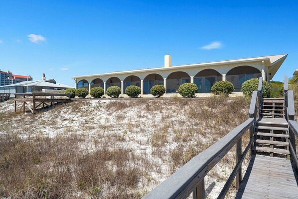 High Point South - Adorable Beachfront Vacation Rental House with Personal Beach Access and Amazing Gulf Views in Gated Community of Miramar Beach, Florida - Bliss Beach Rentals