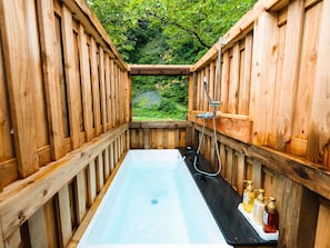 Riverside Dome Luxurious hot spring open-air bath