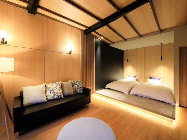 [One building VILLA] Spacious guest rooms with an emphasis on privacy. Enjoy a relaxing stay with two single beds