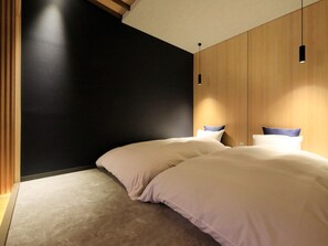 An example of a detached house. Enjoy a relaxing night's sleep on a large bed.