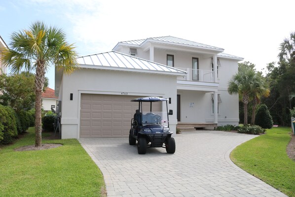 Free Golf Cart with all New 2025 Stays!