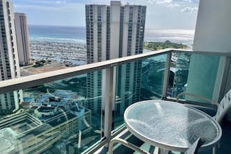 Last Minute Spacial! Oceanview's on 31st Flr