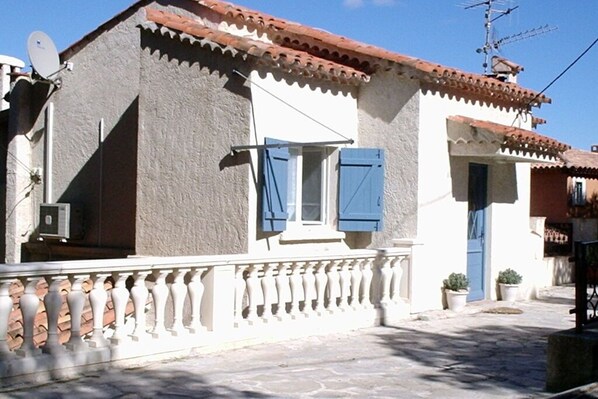 Holiday Home Exterior [summer]
