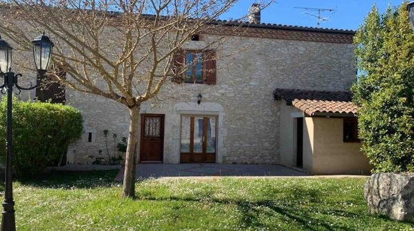 Jolie maison à la campagne