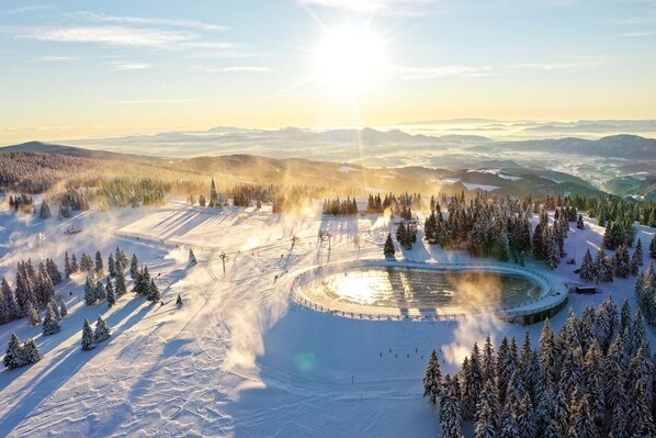 Snow and ski sports