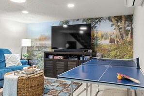 Ping pong table