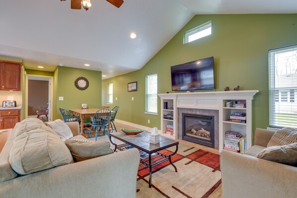 Angola Vacation Rental | 3BR | 2BA | 1,100 Sq Ft | 1 Step to Enter