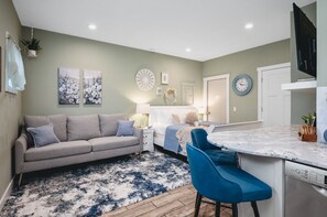 Cozy living area to relax and unwind 🛋️🌟