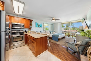 Napili Ridge G16 kitchen 1
