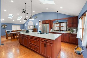 Modern kitchen perfect for cooking up delicious meals