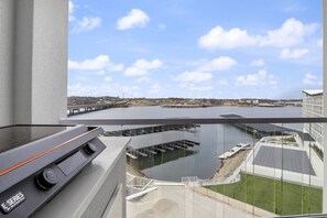 Your balcony offers an electric blackstone to enjoy outside cooking with amazing views.