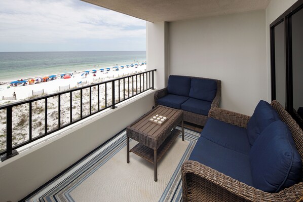 Balcony - Wonderous views from this condos spacious balcony!