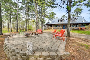 Home Exterior | Multiple Outdoor Spaces