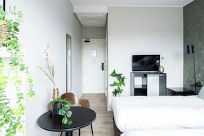 Enjoy affordable accommodation in Raamsdonksveer at Bed and Coffee, close to centrum.