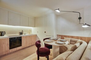 Cuisine ouverte / Espace repas