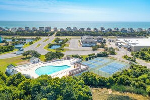 Community Pool, Tennis, and Pickleball Courts