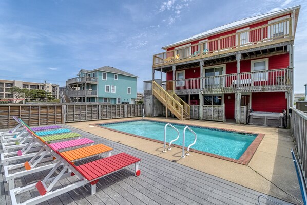Private Pool