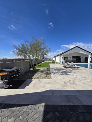 Blackstone griddle and private pool