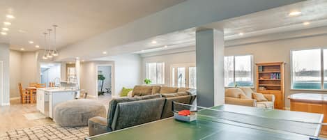 Spielezimmer