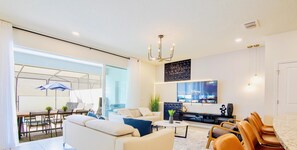 211JW-LIVINGROOM1