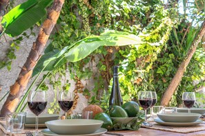Outdoor dining