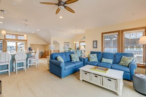 Top-Level Living Room with Deck Access