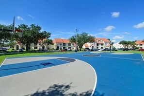 Sport court