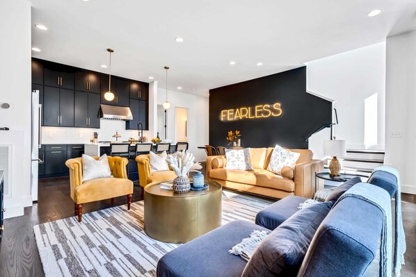Discover your Nashville oasis, where chic design meets spacious comfort. This stylish vacation rental features plush seating and an elegant kitchen—perfect for bachelorette parties or family reunions. Create unforgettable memories in this luxe getaway!