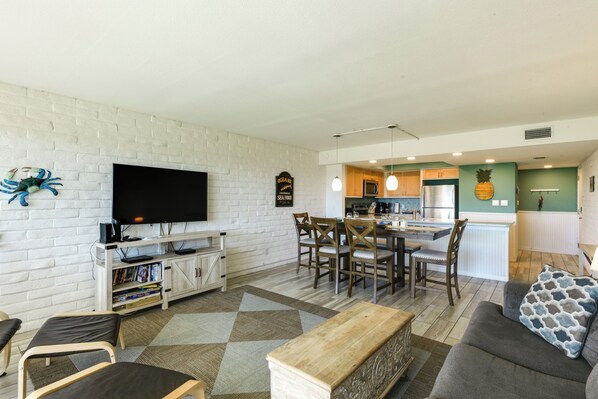 Port Aransas Vacation Rental | 2BR | 2BA | 1,050 Sq Ft | Step-Free Access