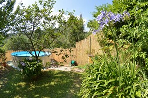 Schwimmbad des Ferienhauses