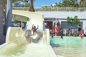 Utomhuspool