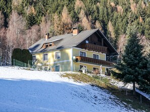 Haus, Schnee, Eigentum, Winter, Zuhause, Baum, Gebäude, Hütte, Grundeigentum, Ländliches Gebiet