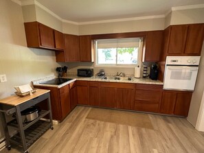 Fully stocked kitchen with full size appliances!