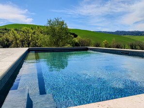 Privater Pool 9x5m