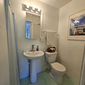 cute bathroom