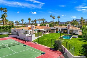 Sport court