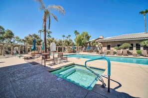 The Plaza Residences | 2 Outdoor Pools | Hot Tub