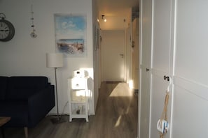 Entrance / Reception