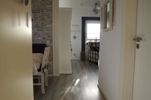 Entrance / Reception