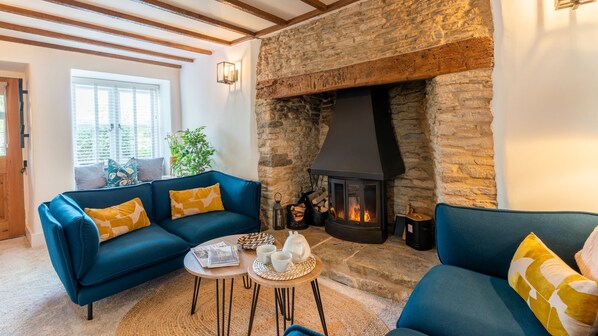 Sitting Room, Gable Cottage, Bolthole Retreats