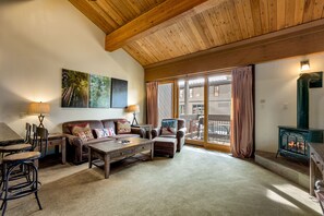 Furniture, Indoors, Living Room, Floor, Flooring