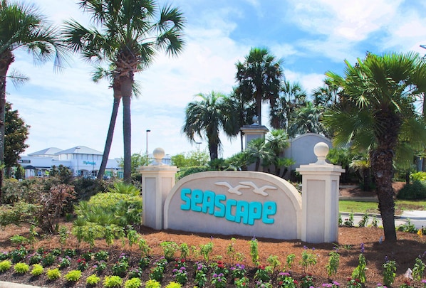 Entrance to Seascape Resort